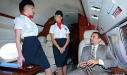 國航空姐最新爆料,揭秘航空業(yè)不為人知的內(nèi)幕