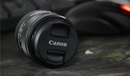 佳能最新微單爆料圖片,顛覆性設計，引領攝影新潮流