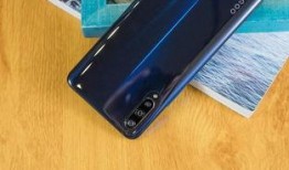 iqoo z6最新爆料信息,性能升級(jí)，設(shè)計(jì)革新，揭秘最新旗艦手機(jī)亮點(diǎn)”